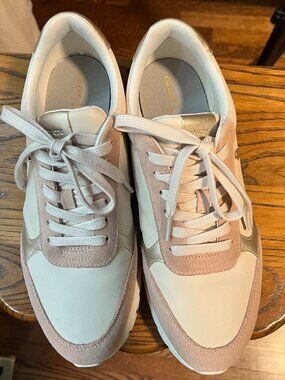 GEOX Respira Pink Suede and Rose Gold Walking Shoe Size 10.5